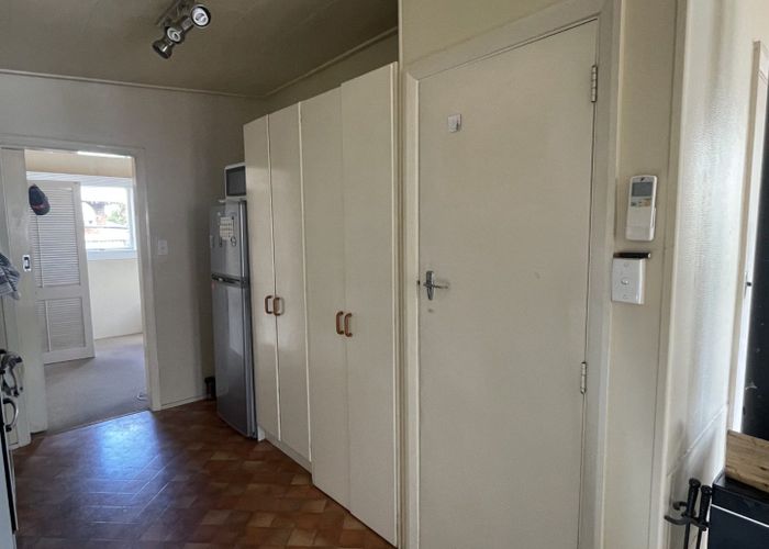  at 9 Titan St, North Dunedin, Dunedin, Otago