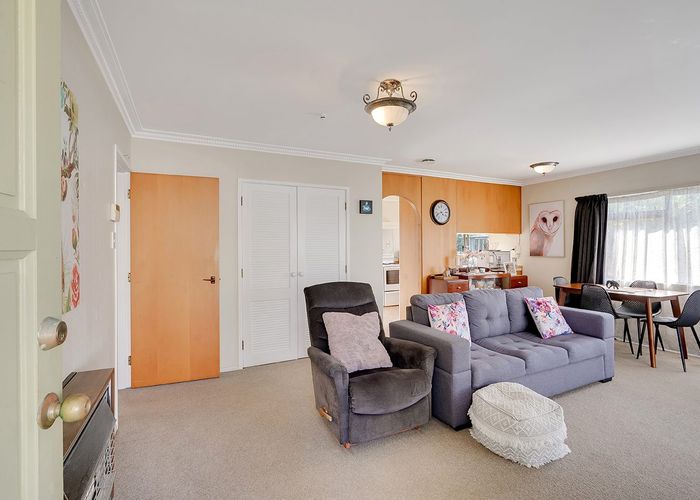  at 10B Frances Street, Hamilton East, Hamilton, Waikato