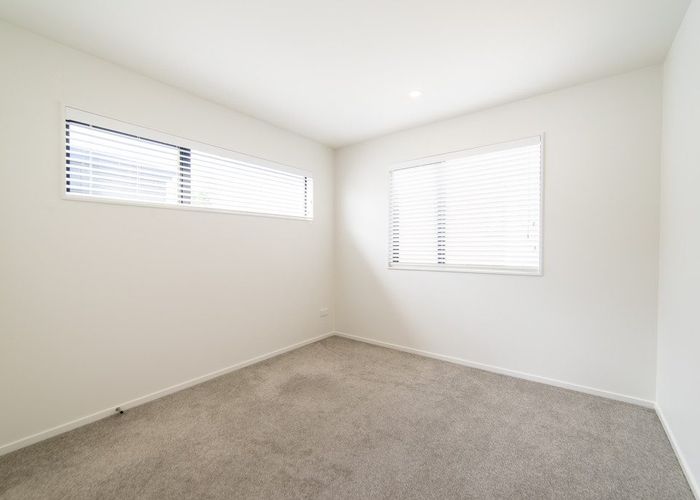  at 2/20 Eban Ave, Hillcrest, North Shore City, Auckland