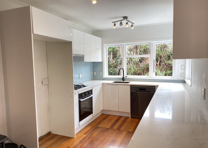  at 3A Windy Ridge Road, Glenfield, North Shore City, Auckland