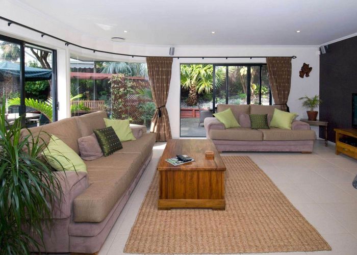  at 50 Meadowland Drive, Somerville, Auckland