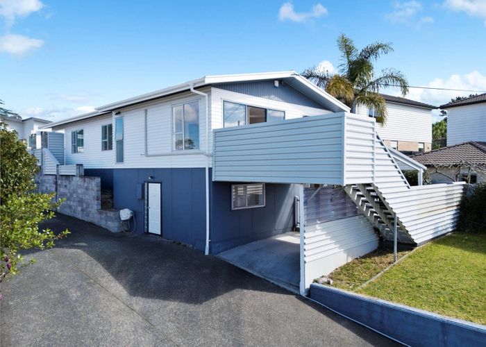  at 3 Spargo Road, Massey, Waitakere City, Auckland