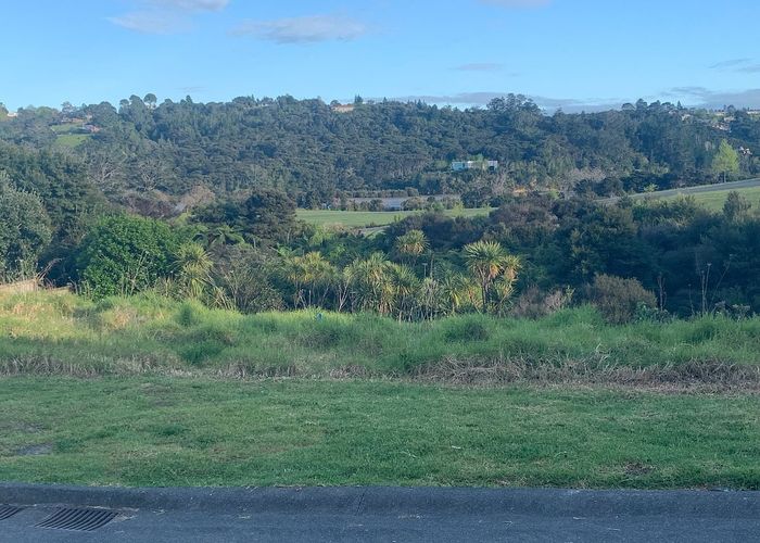  at 9A Kerema Way, Schnapper Rock, North Shore City, Auckland