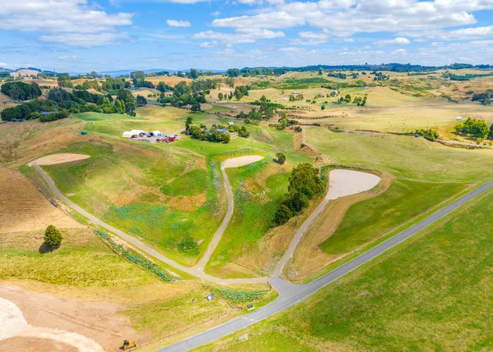  at 8 Clives Way, Oruanui, Taupo, Waikato