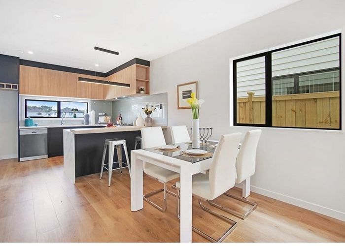  at 14 Laqunita Place, Flat Bush, Manukau City, Auckland
