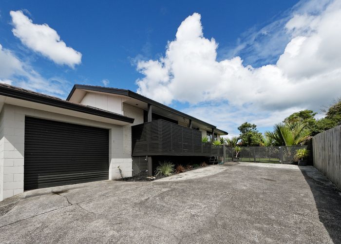  at 2/519 Richardson Road, Mount Roskill, Auckland