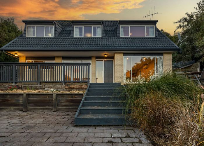  at 70 Landsdowne Terrace, Cashmere, Christchurch City, Canterbury