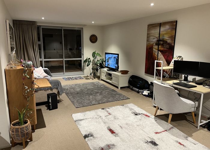  at 16/2 Dickens Street, Grey Lynn, Auckland