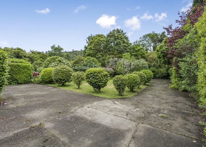  at 137 Hine Road, Wainuiomata, Lower Hutt