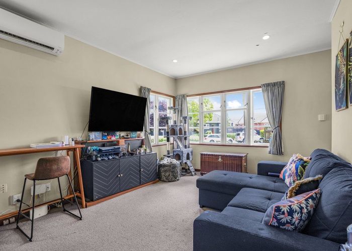  at 70 Hall Crescent, Epuni, Lower Hutt, Wellington