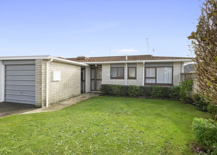  at 1/12 Webster Street, Westown, New Plymouth