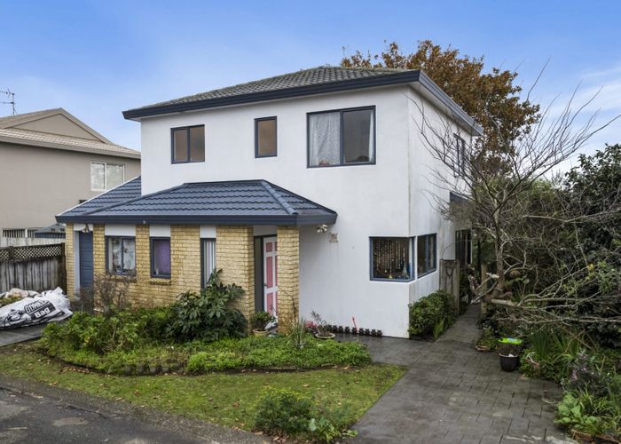  at 10K Rathgar Road, Henderson, Auckland