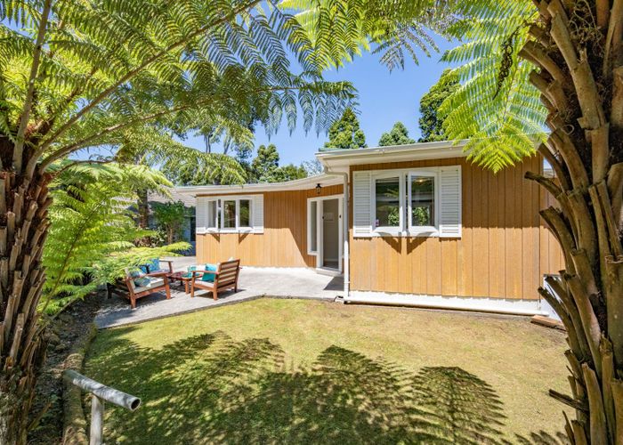  at 5 Arama Avenue, Titirangi, Auckland