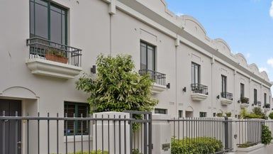  at 2/31 Marriner Street, Sumner, Christchurch
