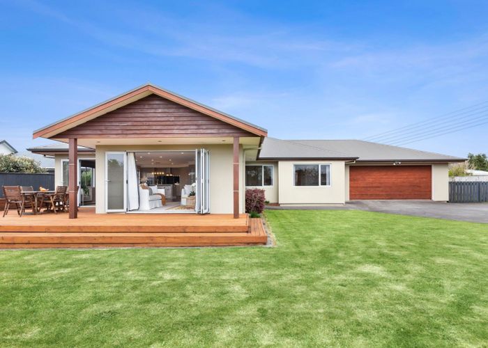  at 8 Karamea Street, Whalers Gate, New Plymouth