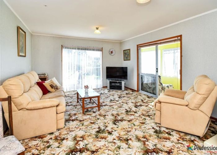  at 7 Bluewater Place, Wattle Downs, Auckland