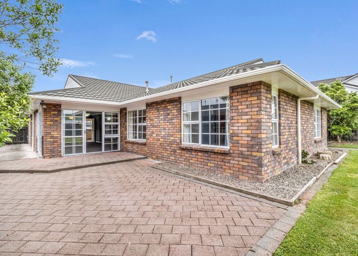  at 16 Rosebank Avenue, Kelvin Grove, Palmerston North, Manawatu / Whanganui