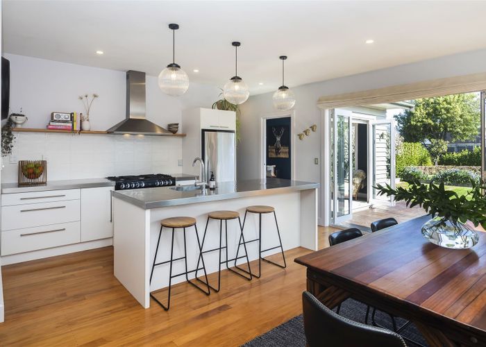  at 7 Alpha Avenue, Strowan, Christchurch