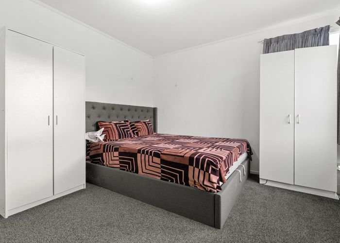  at 43 Sunlands Drive, Manurewa, Manukau City, Auckland