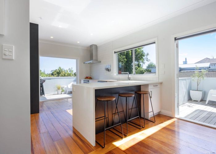  at 119 Hutchinson Avenue, New Lynn, Waitakere City, Auckland