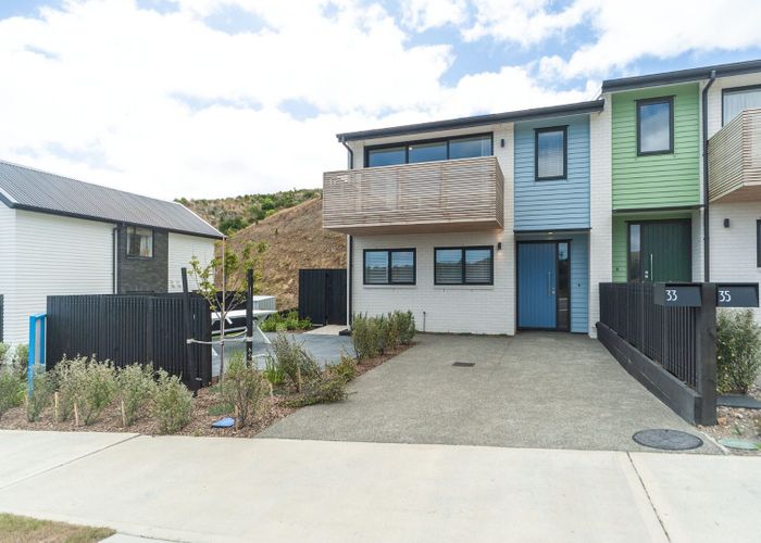  at 33 Oakum Road, Whitby, Porirua, Wellington