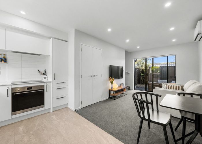  at 7/110 Kervil Avenue, Te Atatu Peninsula, Waitakere City, Auckland