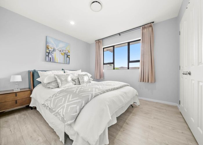  at 19 Adelphi Place, Albany, North Shore City, Auckland