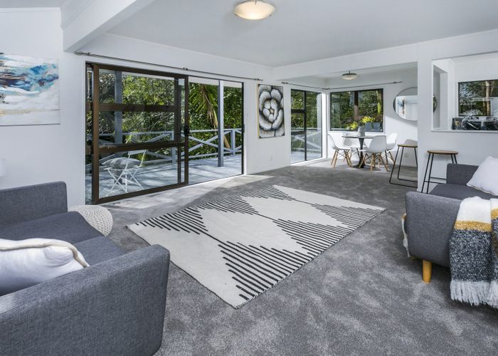  at 2/68 Beulah Avenue, Rothesay Bay, Auckland