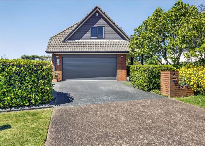  at 28 Connemara Court, West Harbour, Waitakere City, Auckland