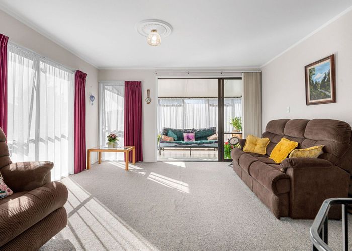  at 17 Hibiscus Avenue, Hamilton Lake, Hamilton, Waikato