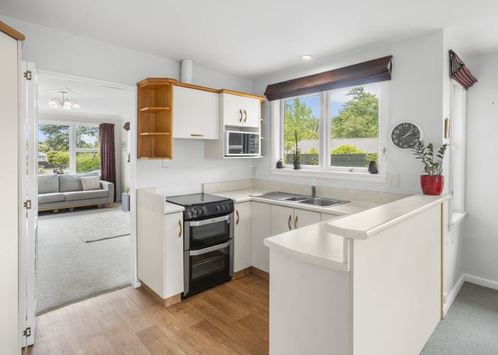  at 9 Kanuku Place, Cashmere, Christchurch City, Canterbury