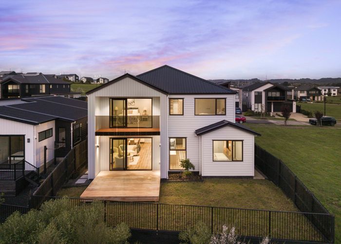  at 17 Seagreen Avenue, Karaka, Franklin, Auckland