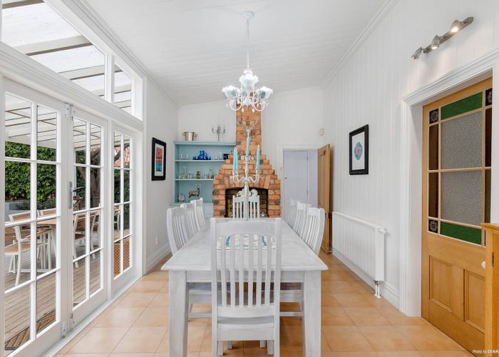  at 84 Victoria Road, Devonport, Auckland