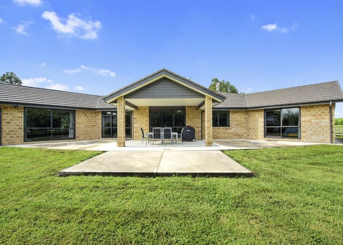  at 21 Barrett Road, Temple View, Hamilton