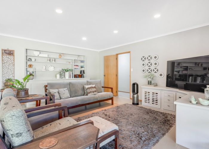  at 5 Basilton Close, Bucklands Beach, Auckland
