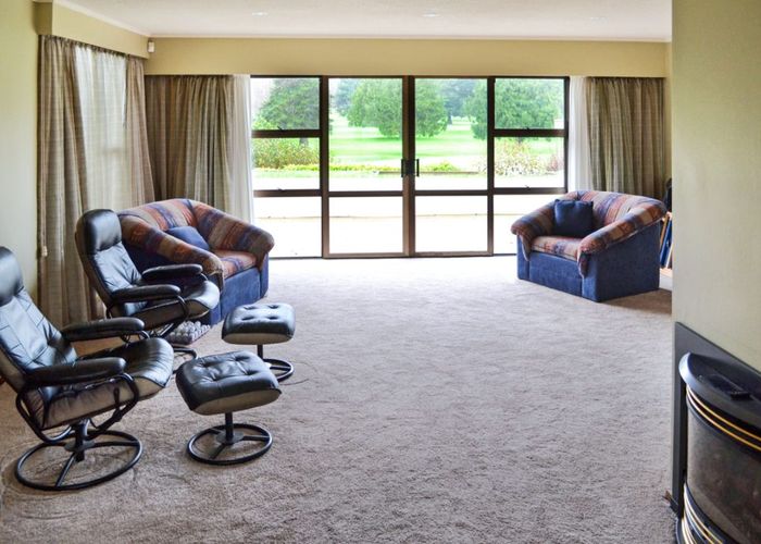  at 6 Opawa Place, Terrace End, Palmerston North, Manawatu / Whanganui