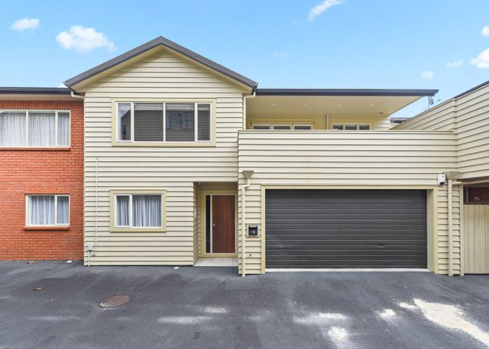  at 2I Riro Street, Hamilton East, Hamilton