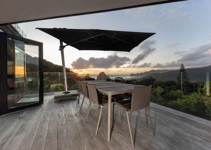  at 26 Rayner Road, Piha, Piha