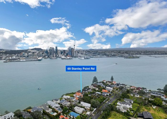  at 69 Stanley Point Road, Stanley Point, Auckland