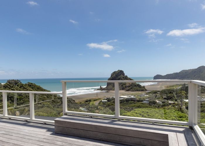  at 37 Rayner Road, New Lynn