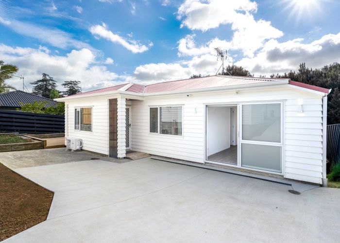  at 41 Gosford Drive, Botany Downs, Manukau City, Auckland