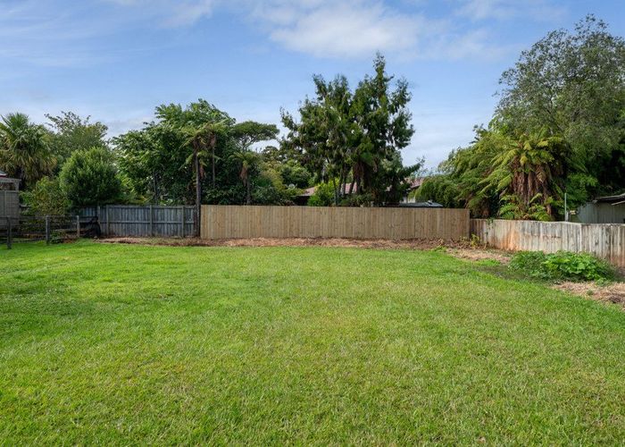  at 8A Holden Avenue, Holdens Bay, Rotorua, Bay Of Plenty