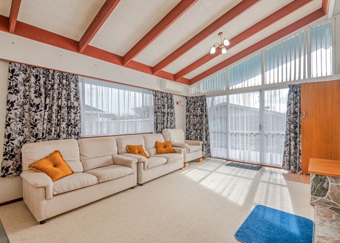  at 12 Tararua Street, Pahiatua