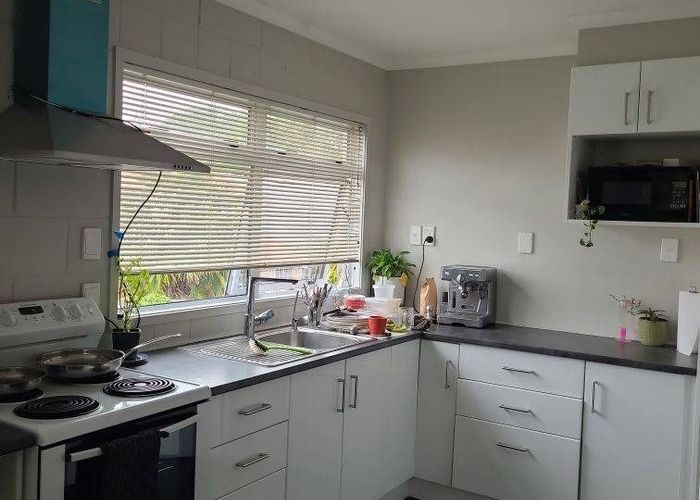  at 8/17 Wellington Street, Hamilton East, Hamilton, Waikato