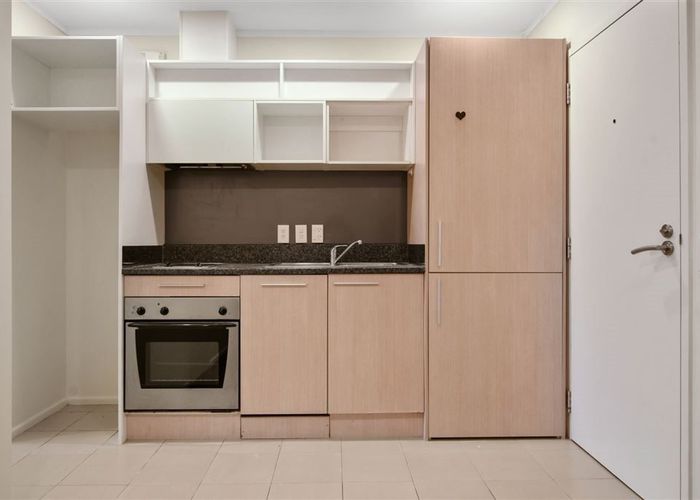  at 1Q/16 Burton Street, Eden Terrace, Auckland City, Auckland