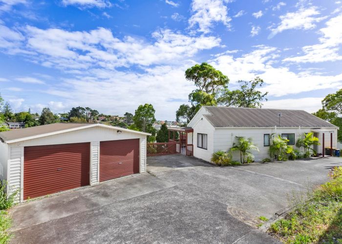  at 144 Oaktree Avenue, Browns Bay, Auckland