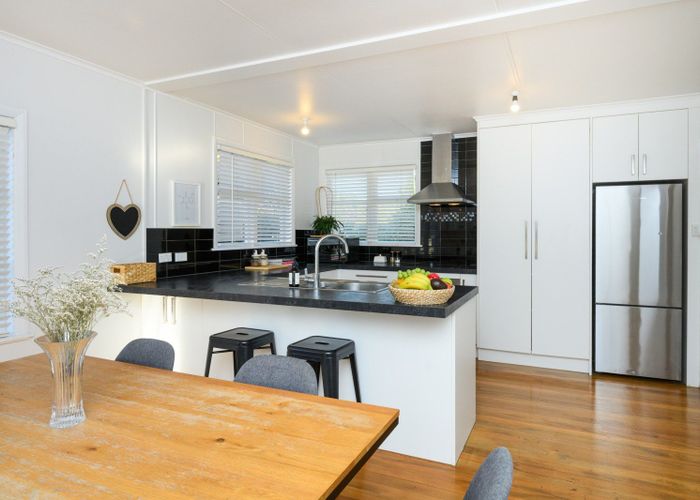  at 15B Lifford Place, Awapuni, Palmerston North, Manawatu / Whanganui