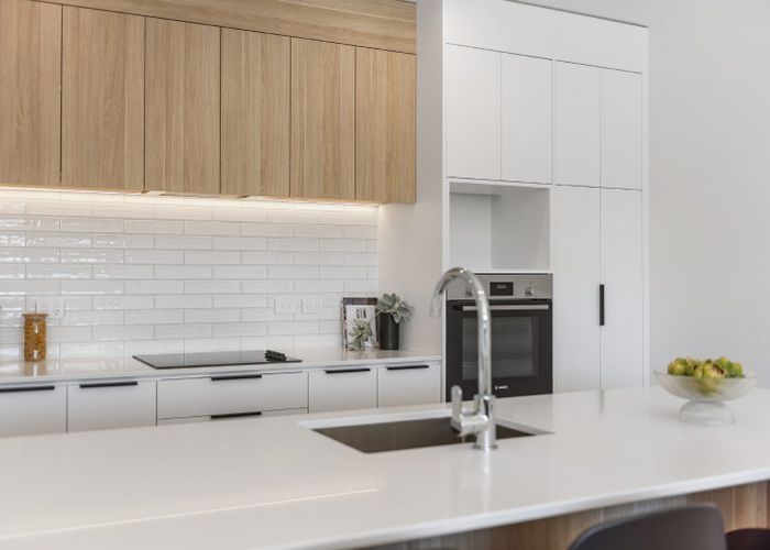  at 6 Koinaki Road, Stonefields, Auckland City, Auckland