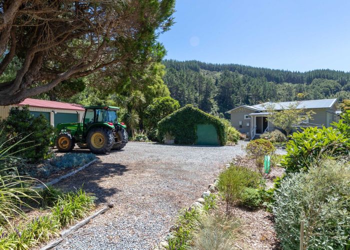  at 808 Whitemans Valley Road, Whitemans Valley, Upper Hutt, Wellington