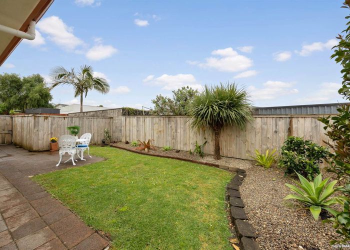  at 1/39 Luton Avenue, Sunnyhills, Manukau City, Auckland